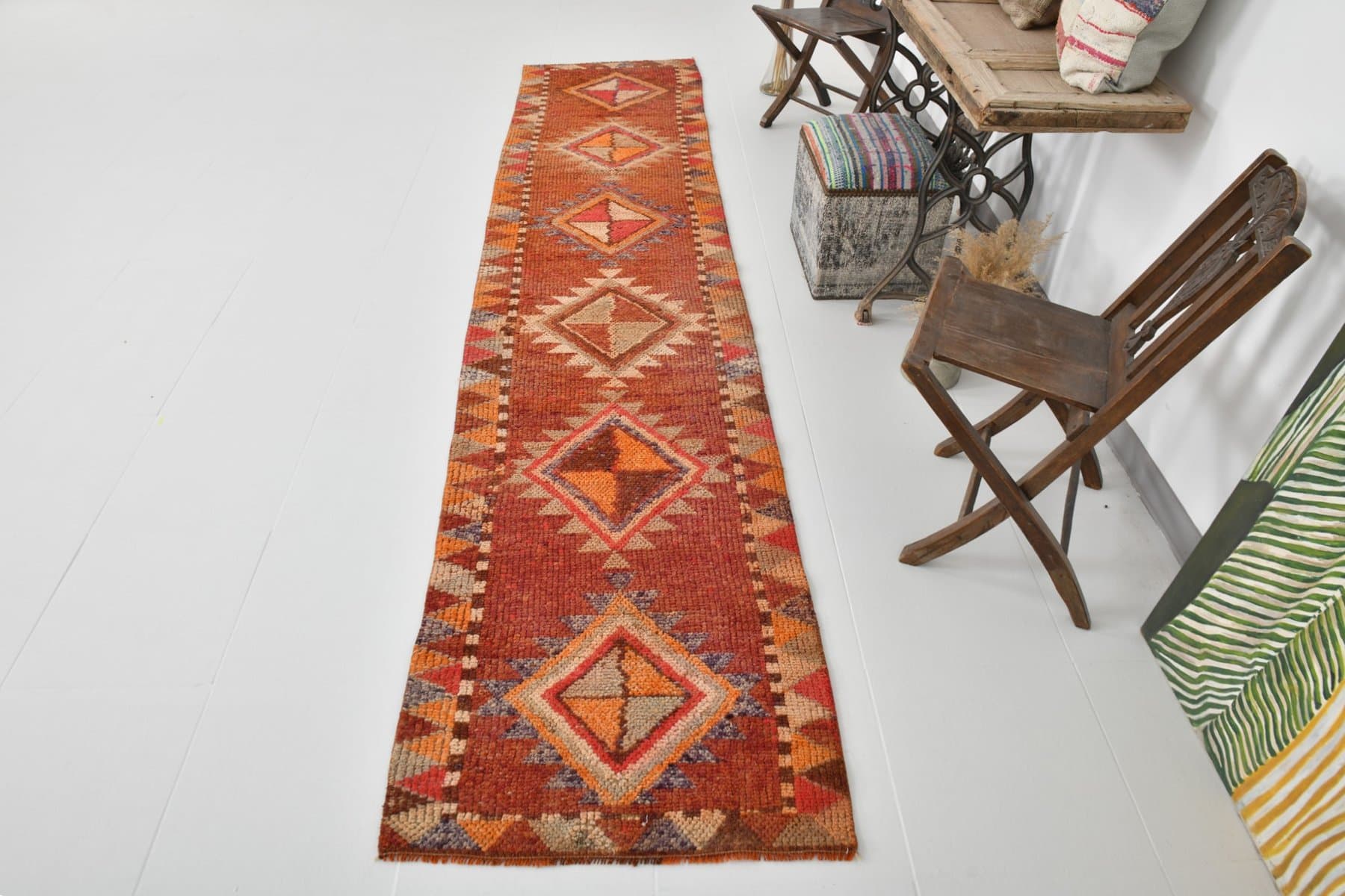 Runner 379x78 cm, red, wool, 1970s - 215926