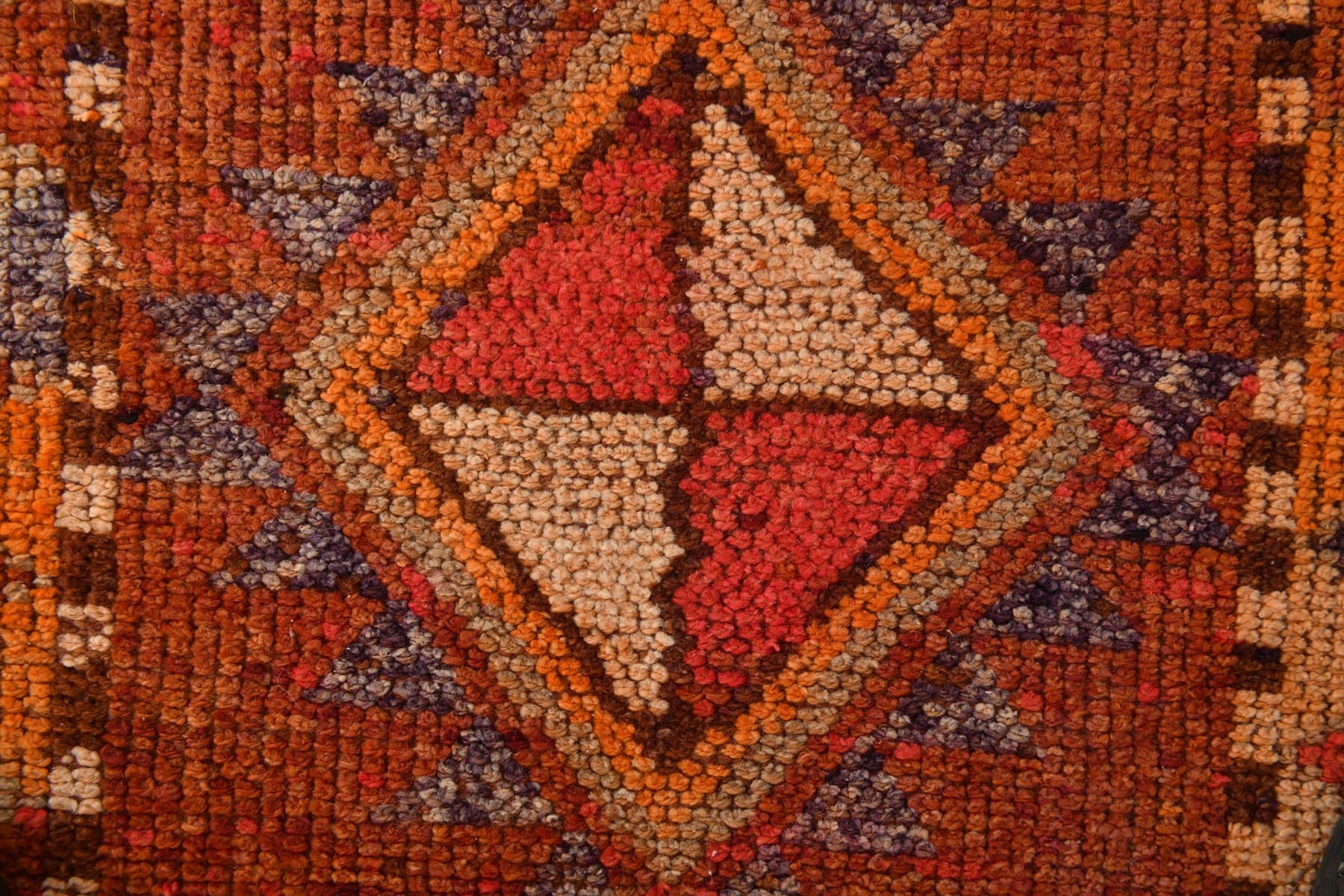 Runner 379x78 cm, red, wool, 1970s - 215933