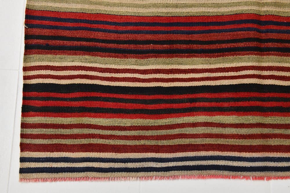 Kilim 228x156 cm, Red, Green, Wool, 1970s - 215840