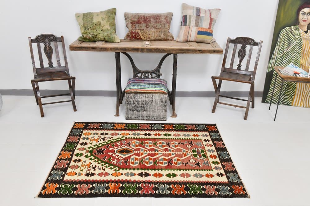 Kilim 113x156 cm, zielony, beżowy, wełna, lata 70. - 219578