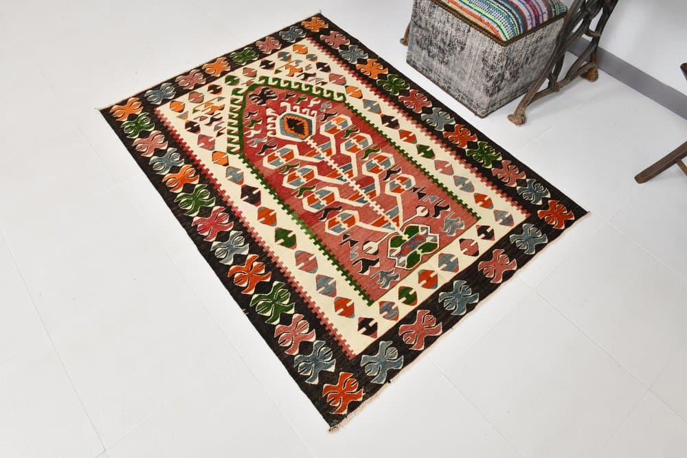 Kilim 113x156 cm, zielony, beżowy, wełna, lata 70. - 219573