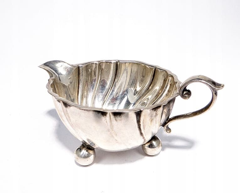 Mlecznik secesyjny, srebro, Niemcy, początek XX w.