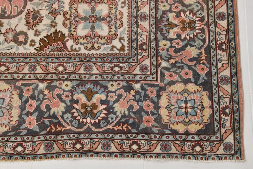 Rug 366x260 cm, pink, grey, wool, 1970s - 219992