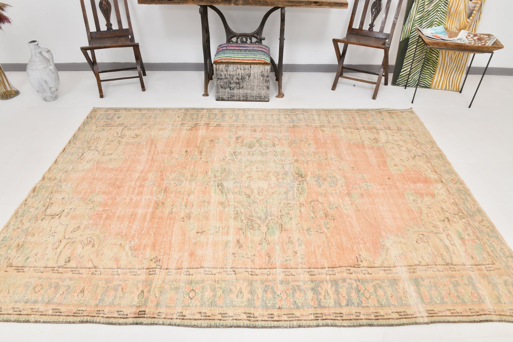 Rug 268x190 cm, Peach, Beige, Wool, 1960s - 220501