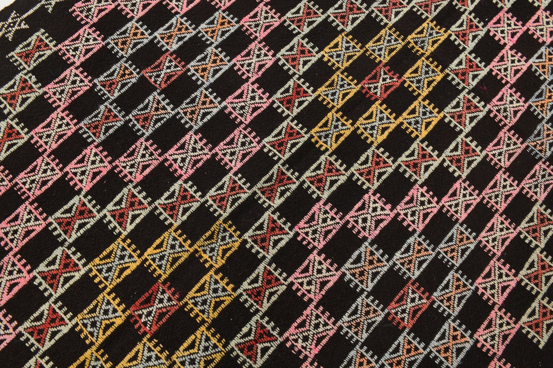 Kilim 148x262 cm, różowy, zielony, wełna, lata 60. - 221295