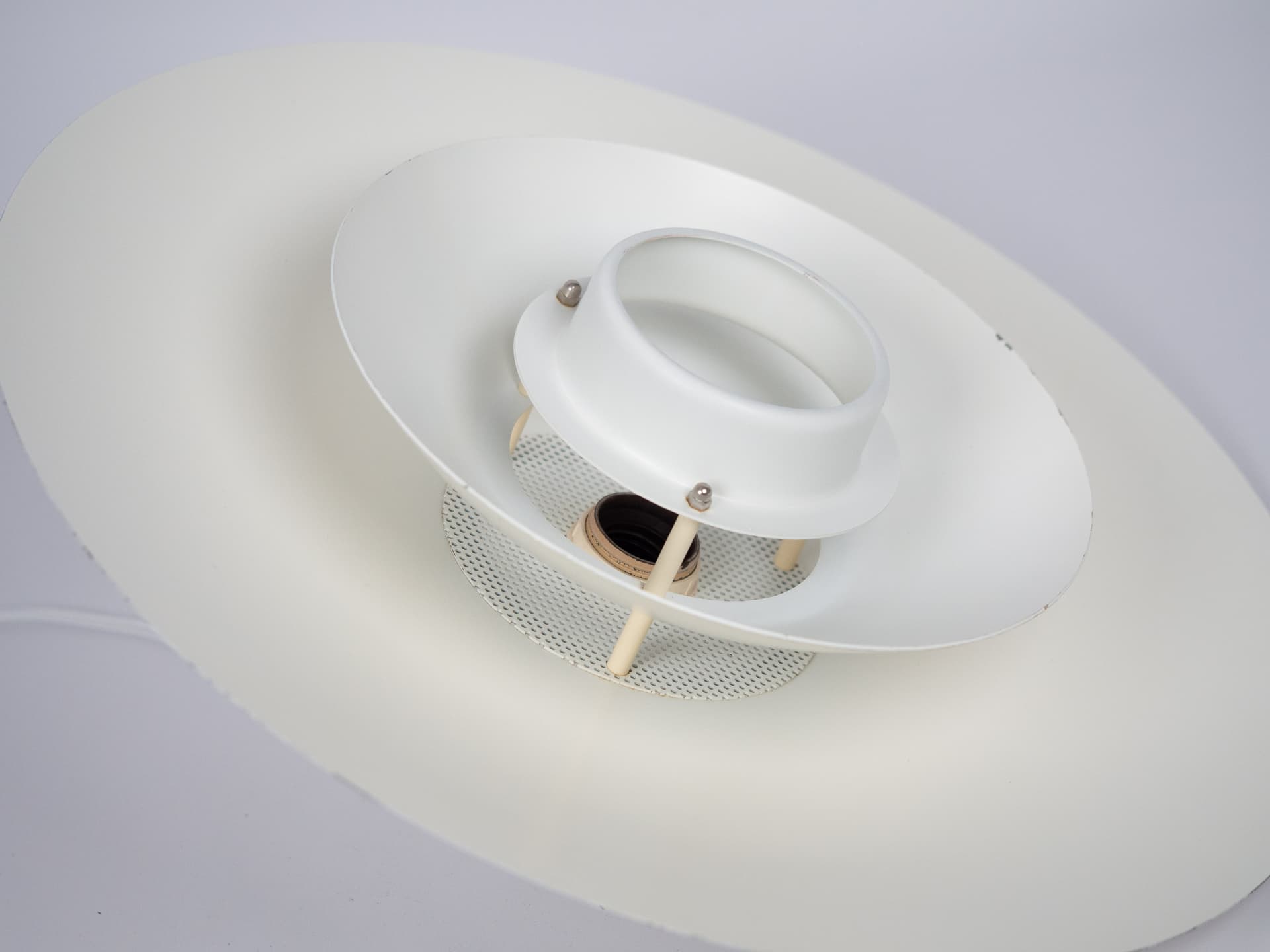 Pendant lamp Verona, white aluminium, by K. Wiborg, Jeka, Denmark, 1980s. - 220754