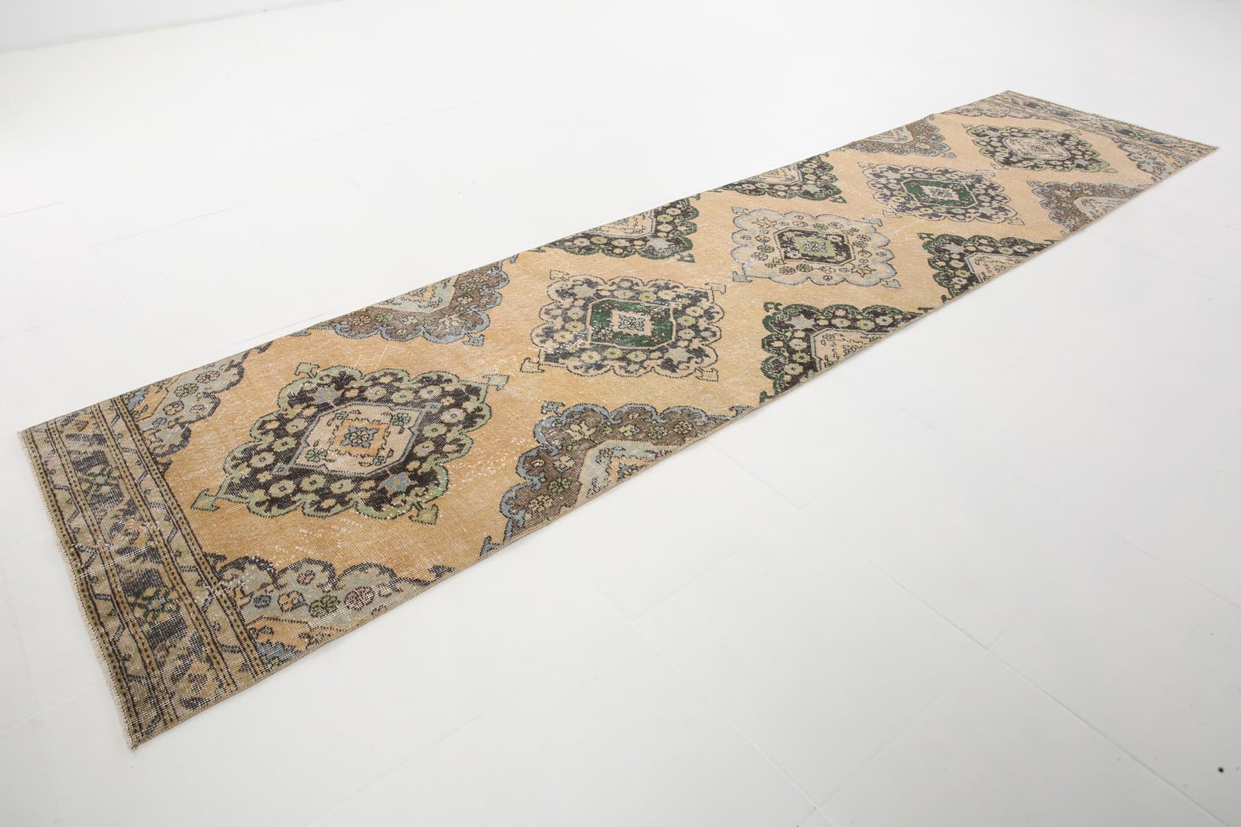 Runner Rug 380x91 cm, beige, green, wool, Turkey, 1960s - 221130