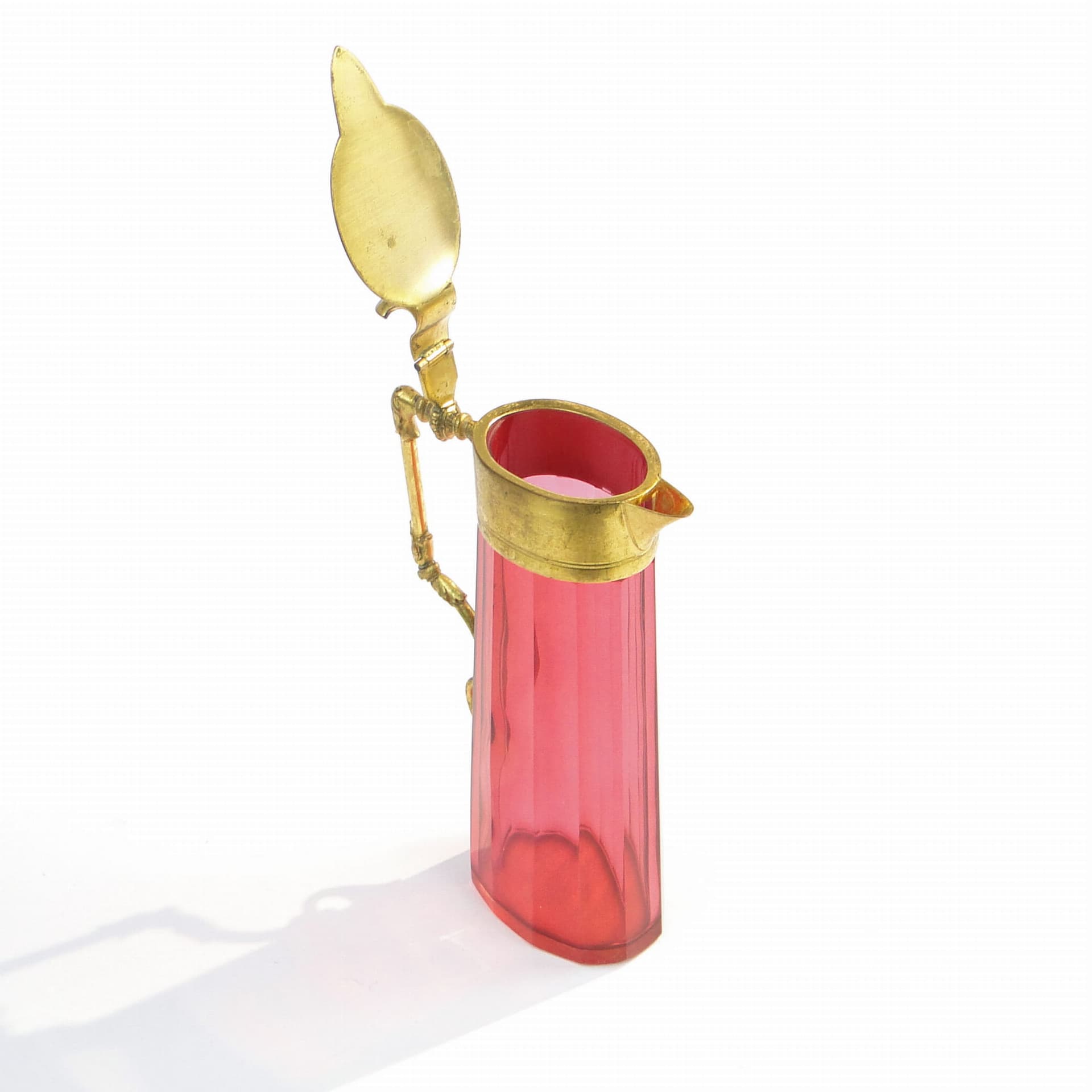 Karafka klasycystyczna, szkło rubinowe, Austria, XIX w. - 221515