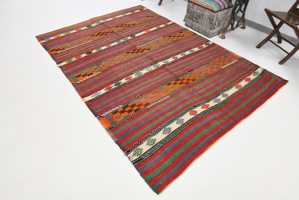 Kilim 253x172 cm, czerwony, zielony, wełna, Turcja, lata 60. - 221927