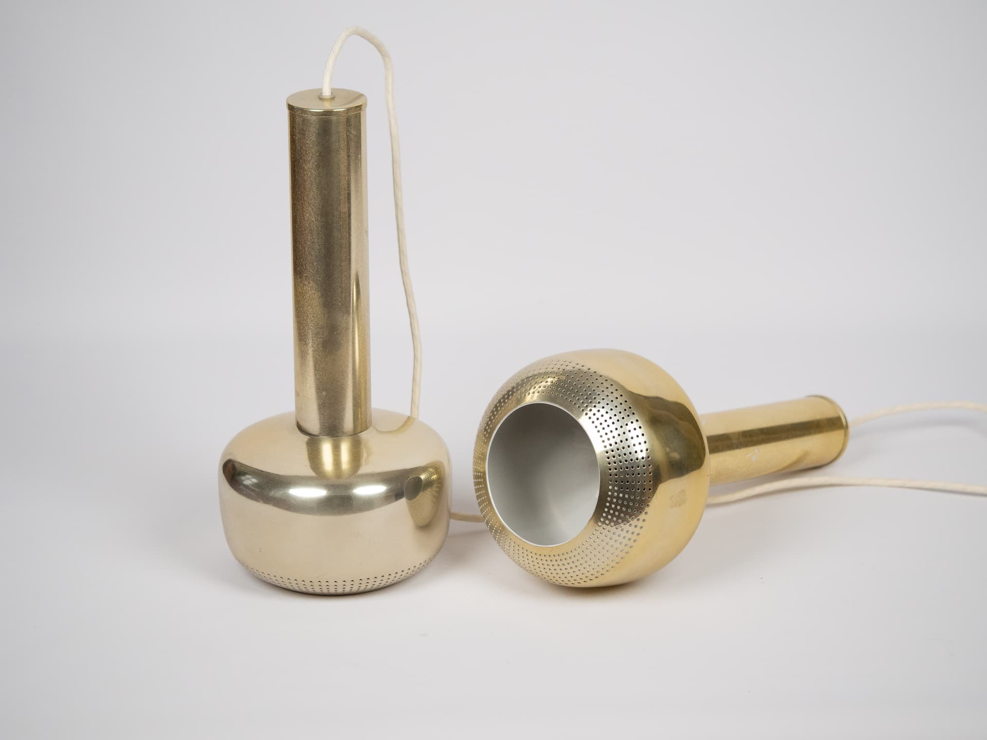 Pair of pendant lamps Vitrika, gold, metal, Vitrika, Denmark, 1980s. - 222083