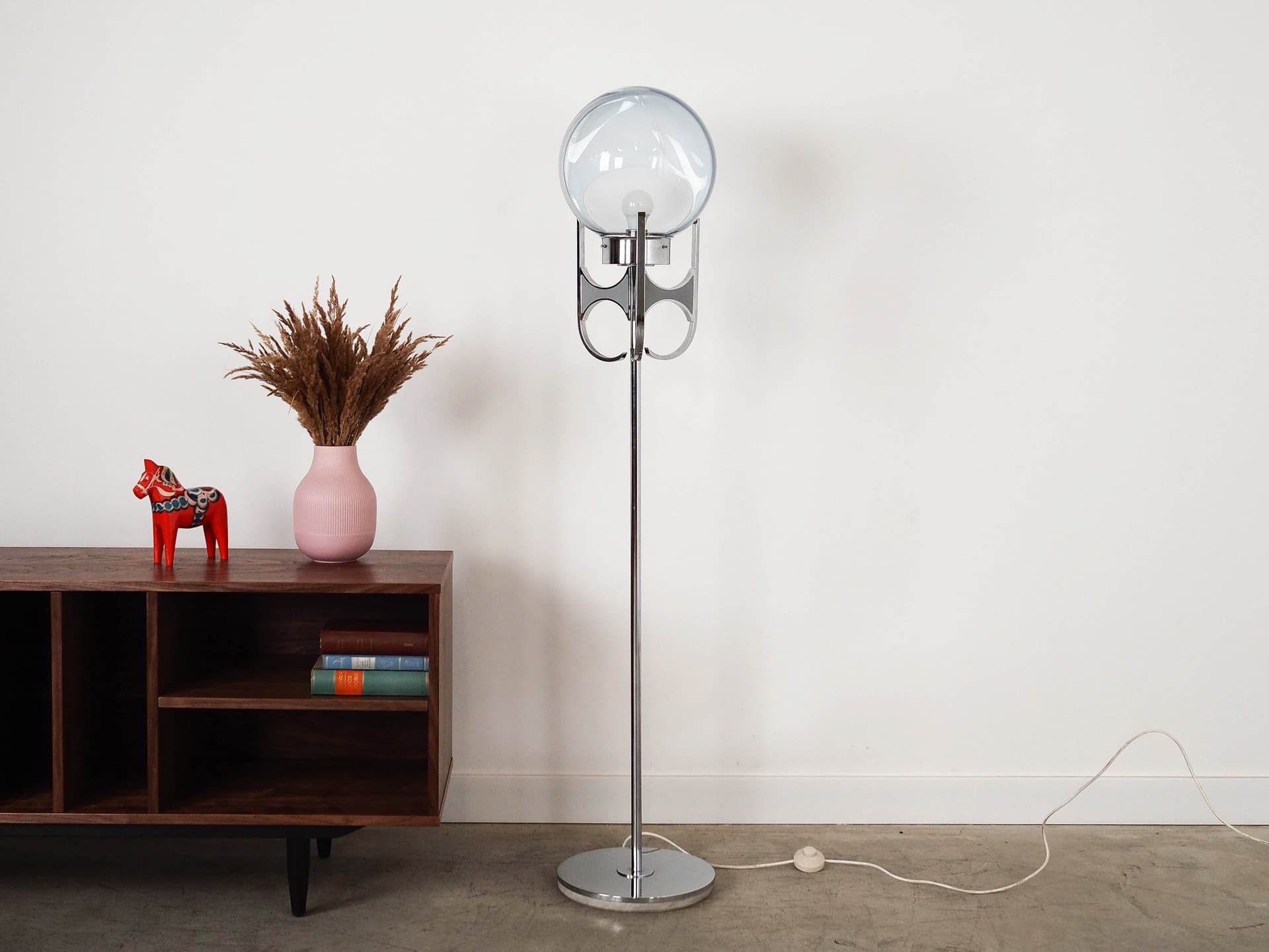 Floor lamp, Murano glass milky white, silver metal, Italy, 1970s. - 222237