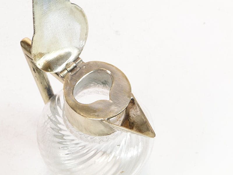 Art Nouveau cruet, transparent glass, brass, early 20th c. - 222339