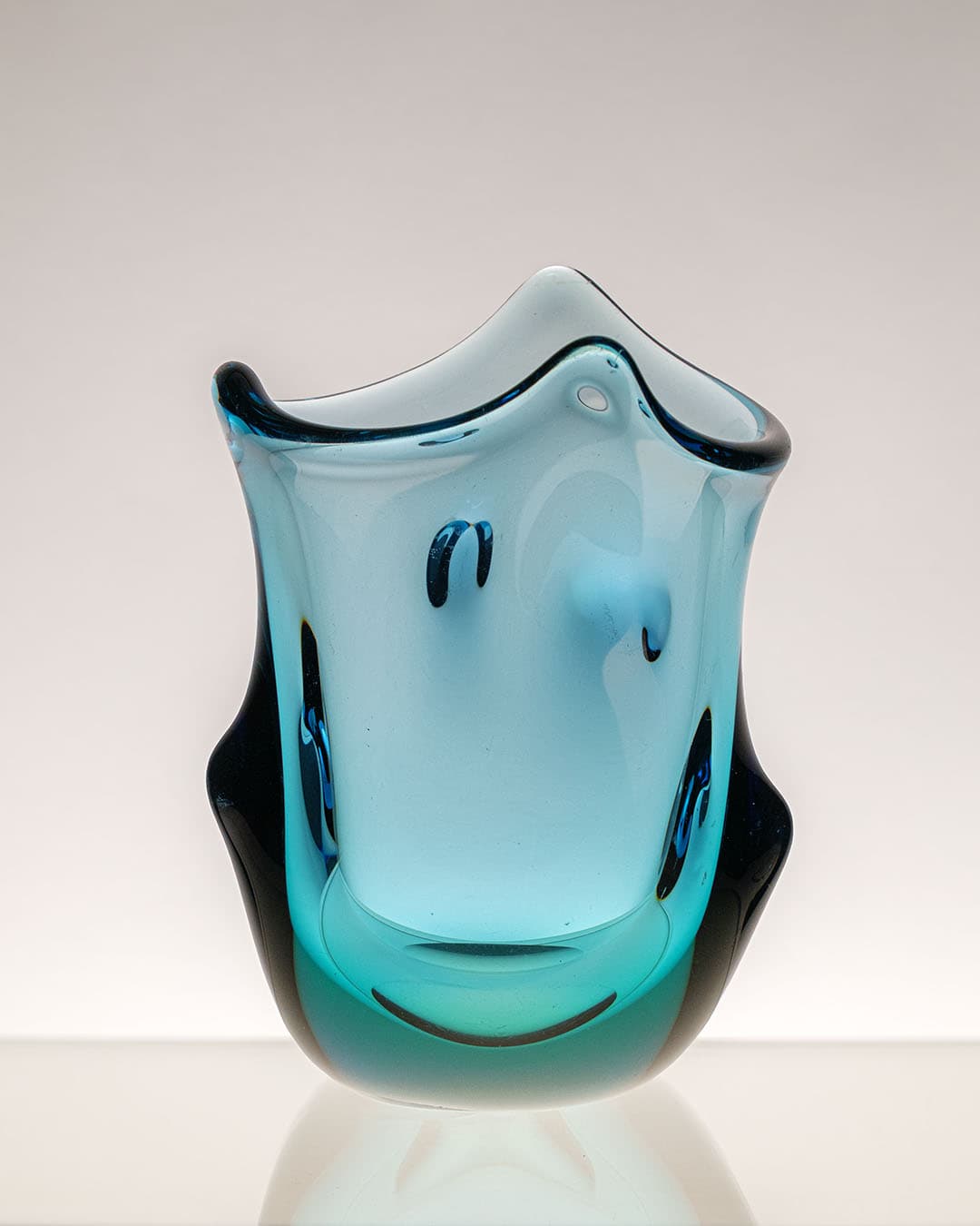 Wazon, turkusowy, szkło, Czechosłowacja, lata 70. - 222452