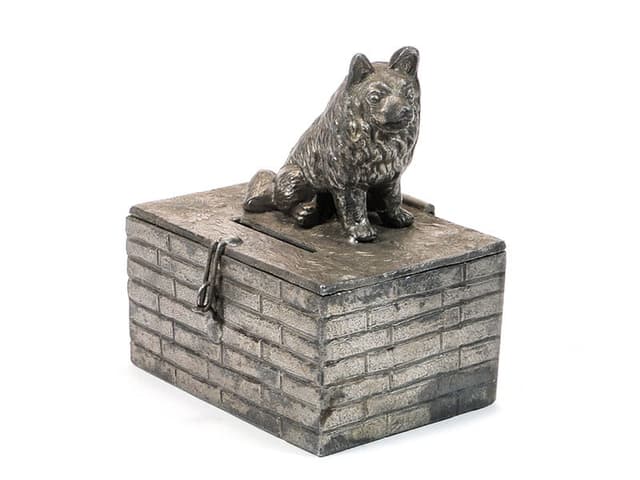 Skarbonka z wilczkiem, metal srebrny, proj. J. Sopyło, Ukraina, lata 20. - WYMIARY