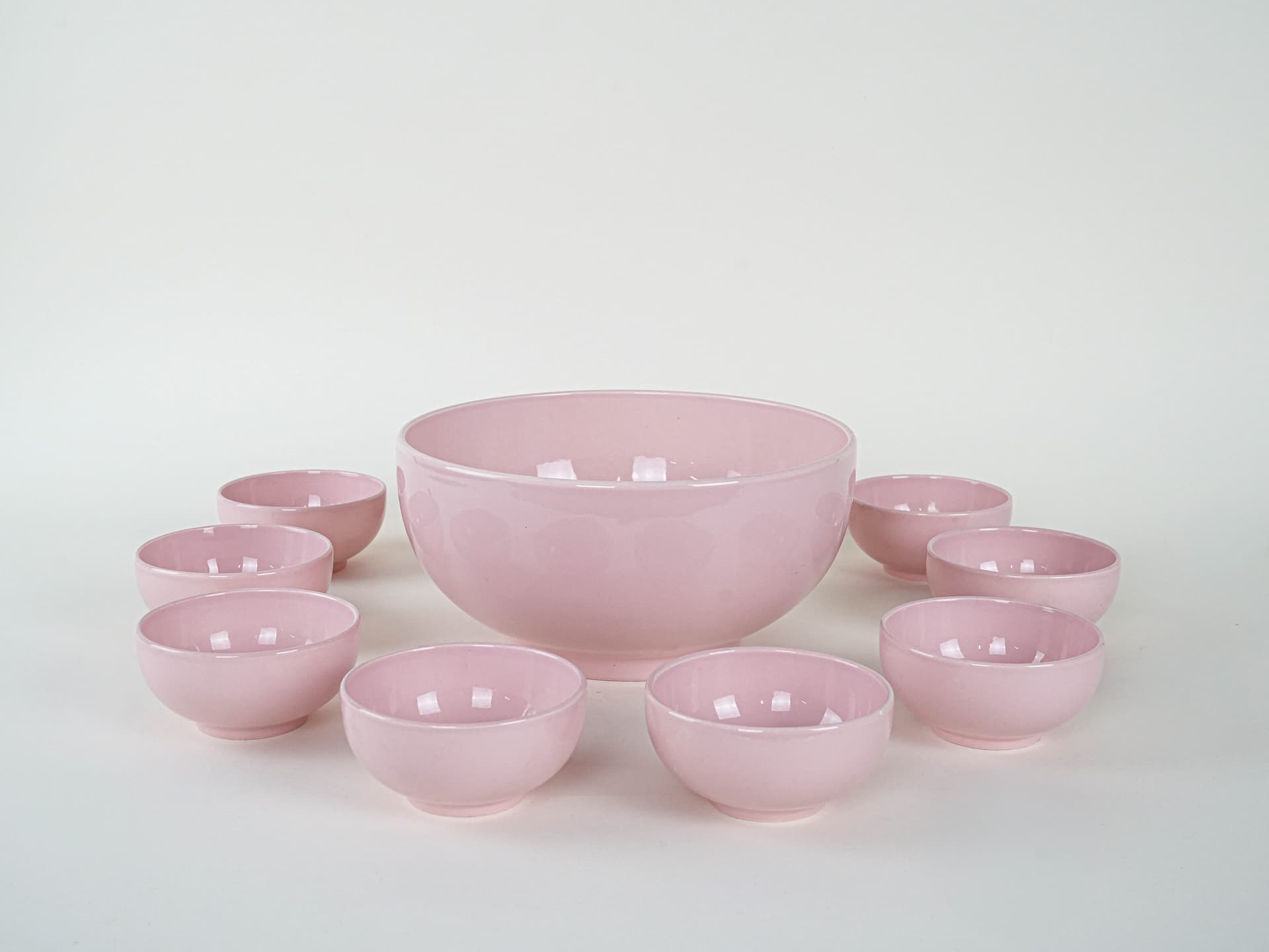 Set of bowls, pink ceramic, France, 1980s. - 222906
