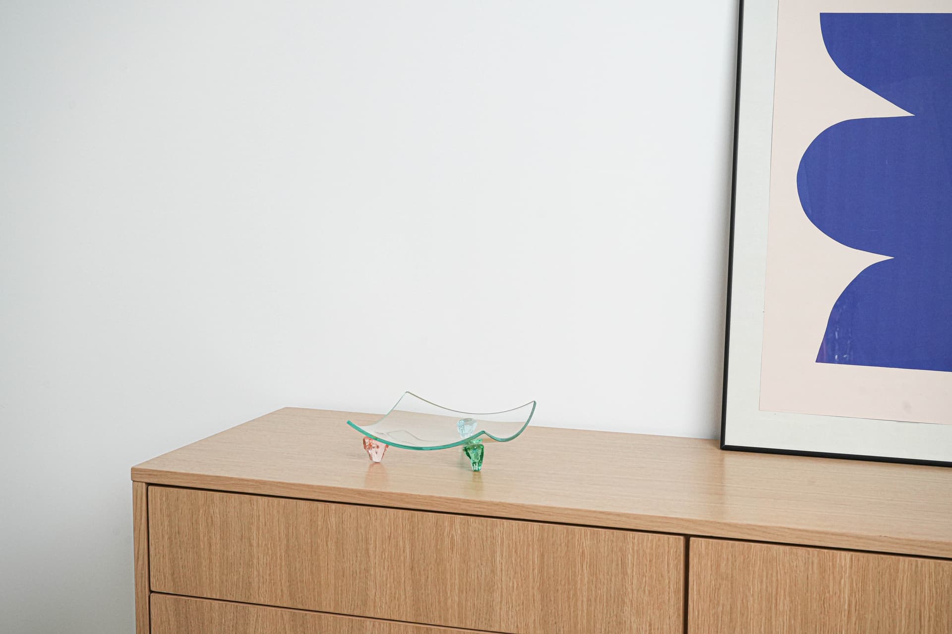 Centerpiece, transparent glass, Italy, 1970s. - 223088