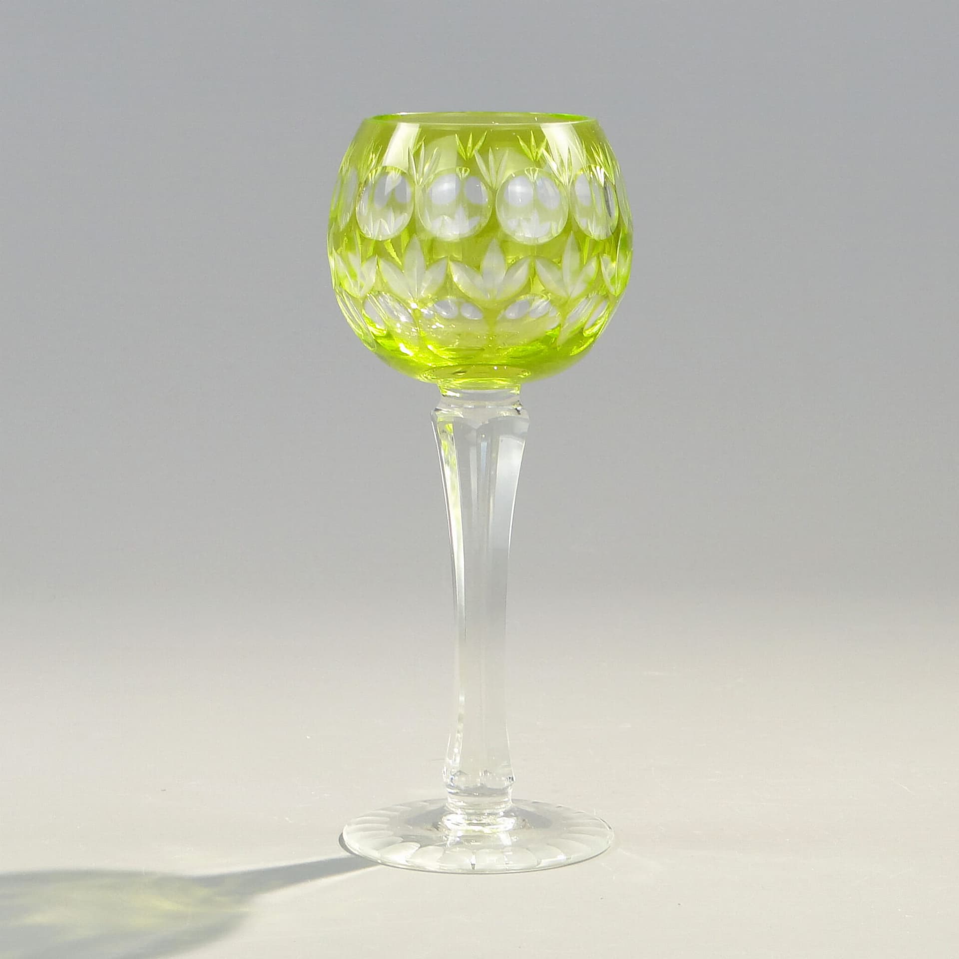 Kielich remer, zielony, kryształ, Austria, lata 30. - 223178