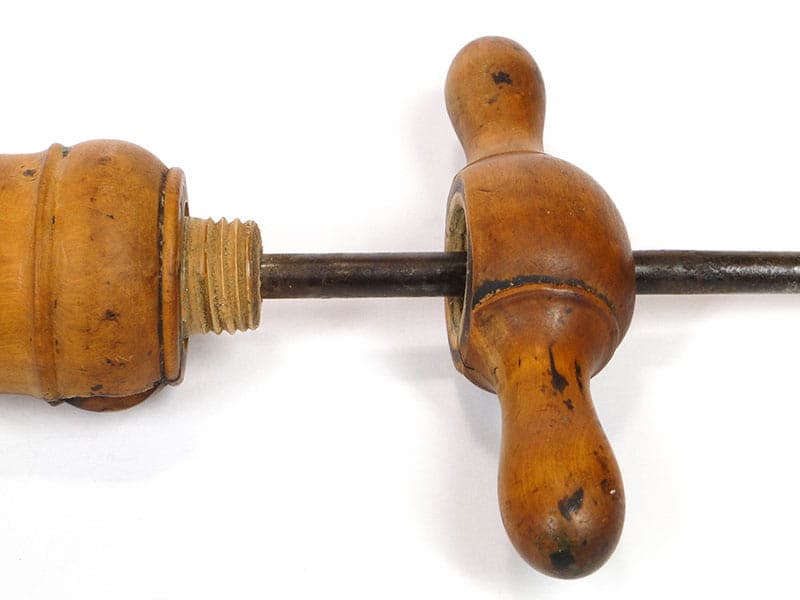 Korkociąg Biedermeier, orzech brązowy ciemny, stal, Austria, XIX w. - 223209