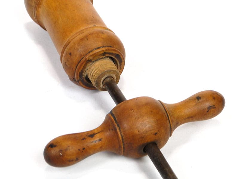 Korkociąg Biedermeier, orzech brązowy ciemny, stal, Austria, XIX w. - 223208