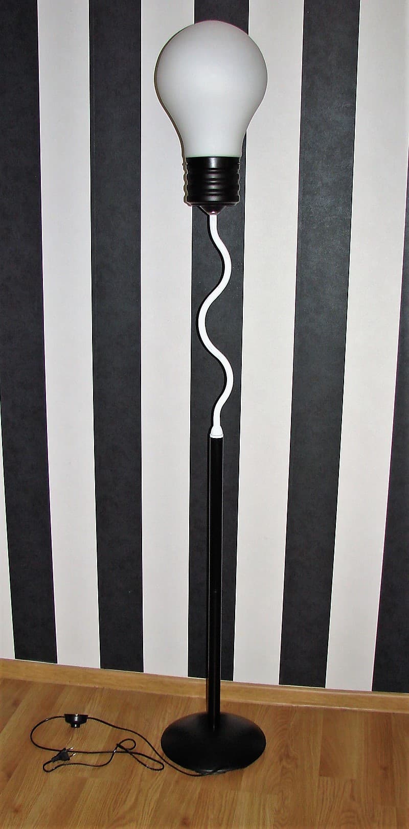 Floor lamp Bulb, black metal, glass, 1980s. - 223224