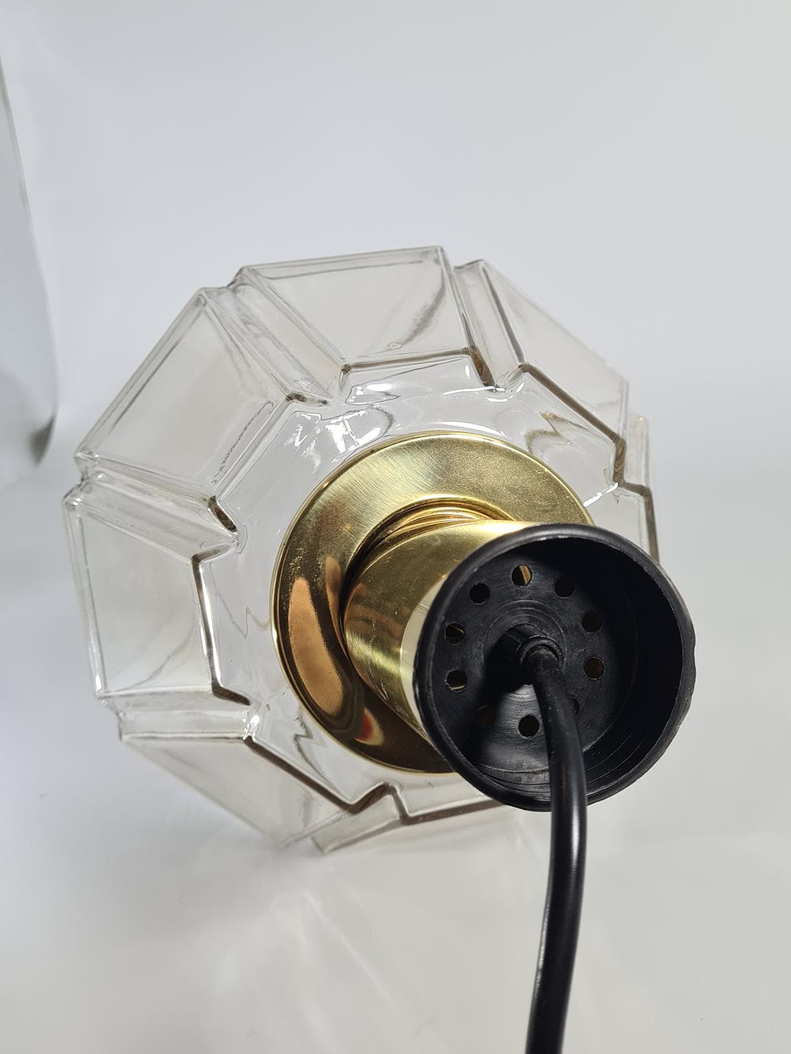 Pendant lamp, faceted transparent glass, brass, Glashütte Limburg, Germany, 1960s. - 223312
