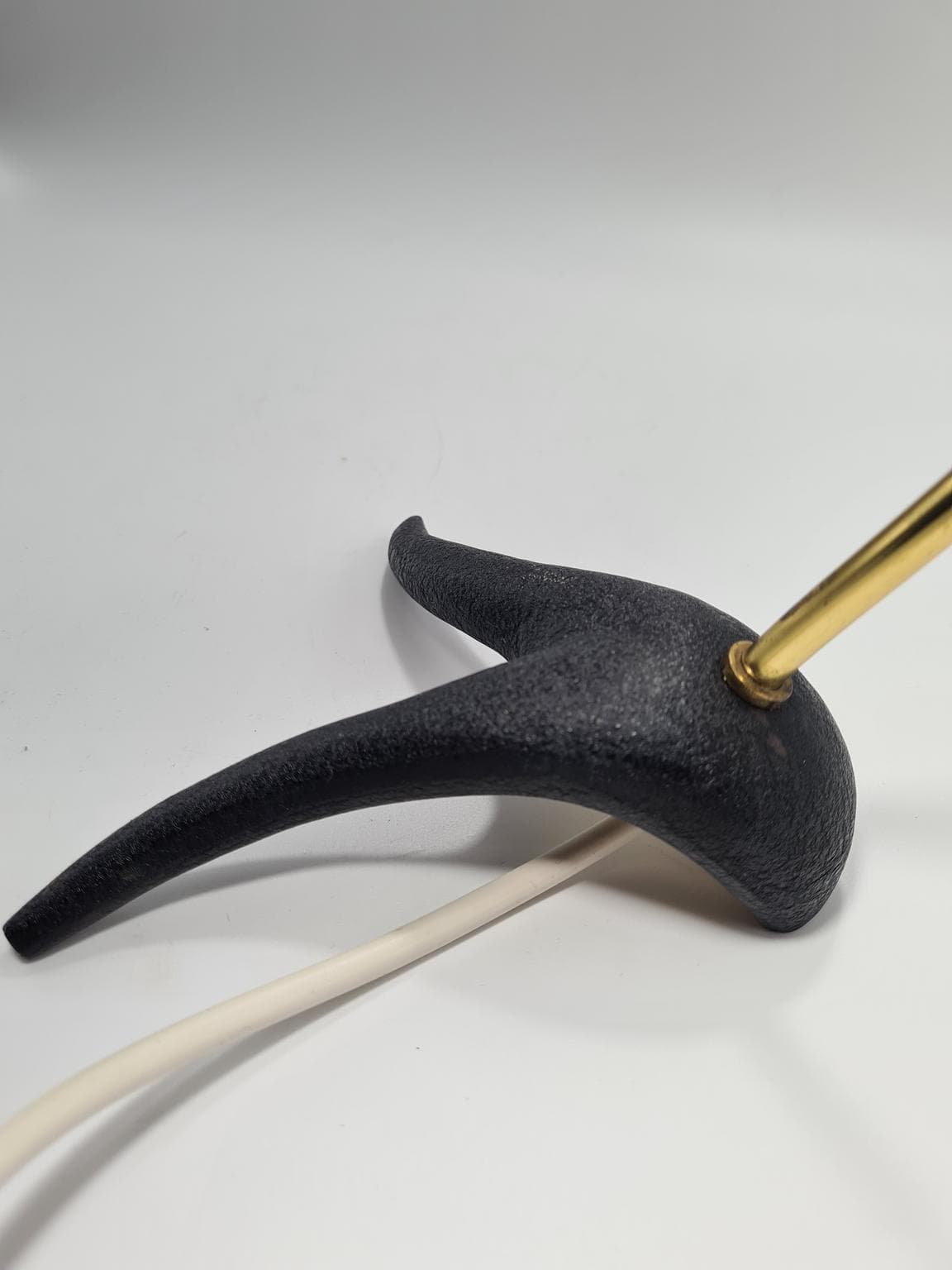 Lampa stołowa, Mid-Century Modern, oliwkowy, szary, mosiądz, czarny, metal, mosiądz, Europa, lata 60. - 223359