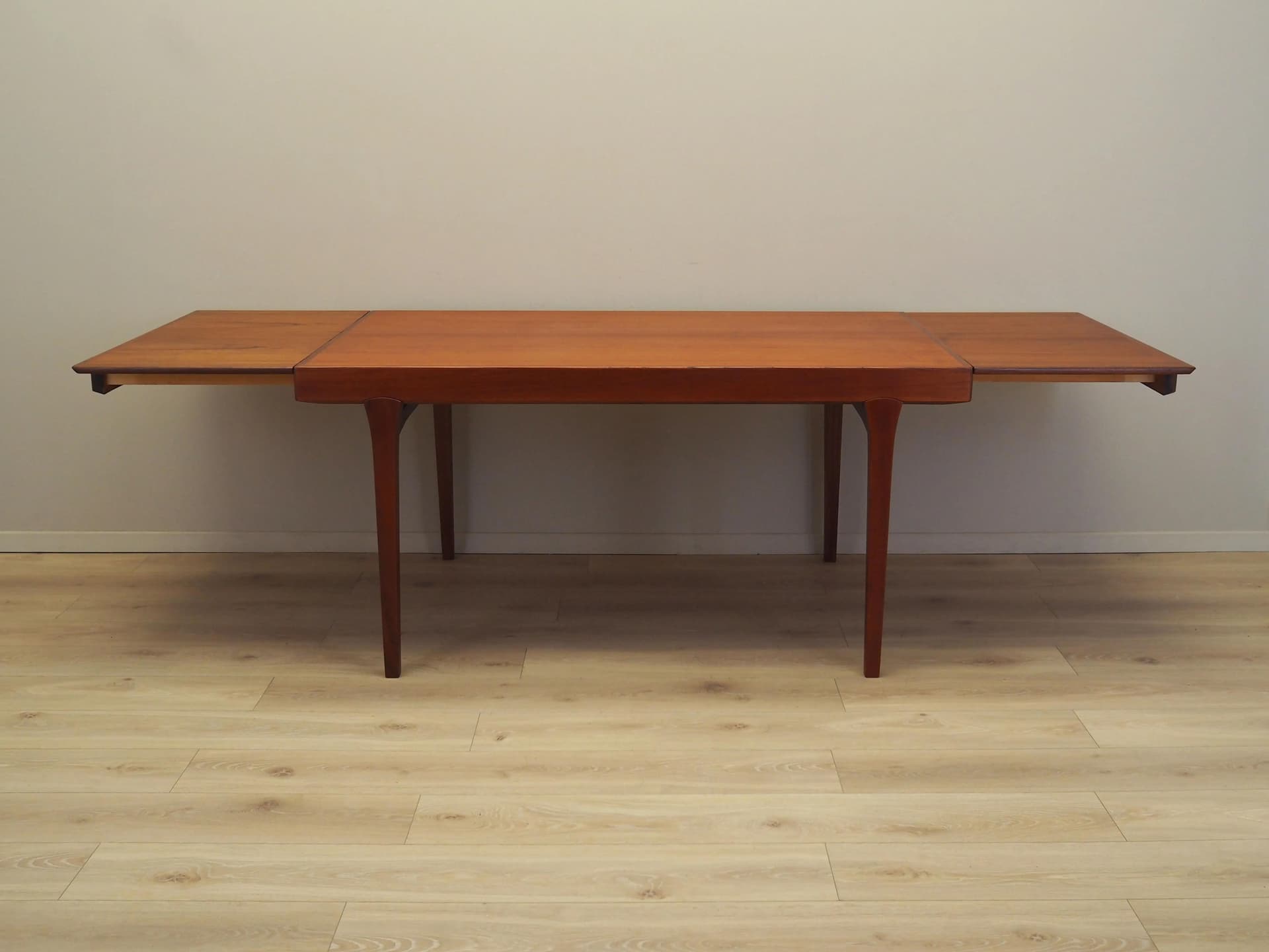 Stół, teak pomarańczowy, Dania, lata 70. - 16313