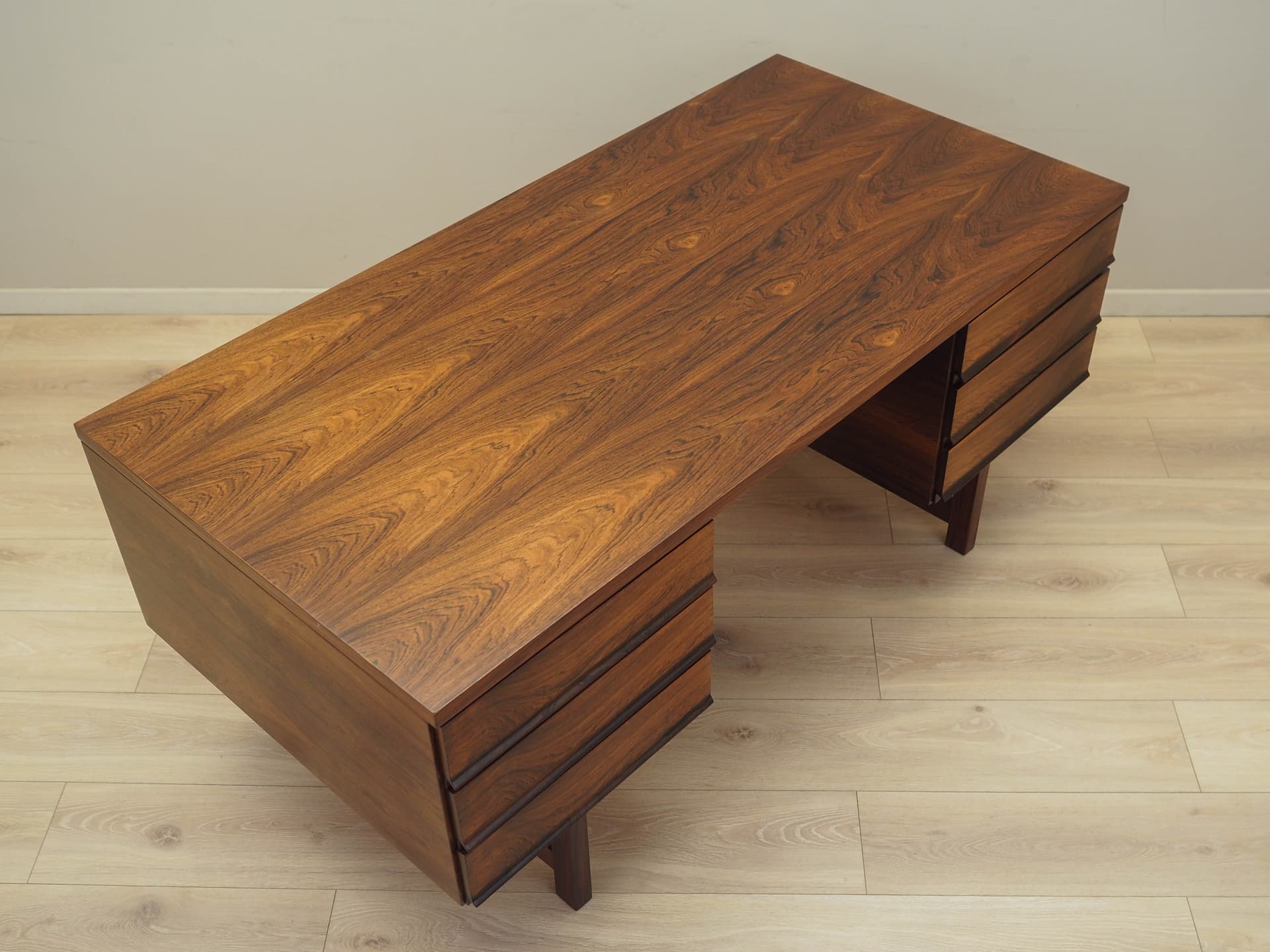 Desk, dark rosewood, Denmark, 1970s. - 223465