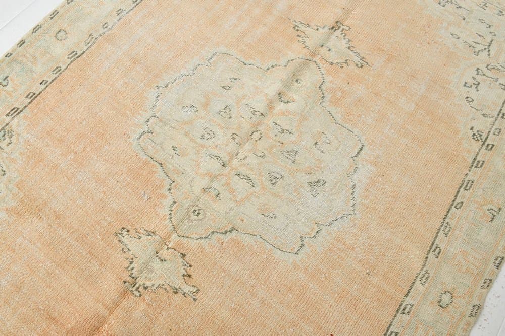 Dywan 251x185 cm, brzoskwiniowy, błękitny, wełna, Turcja, lata 70. - 223782