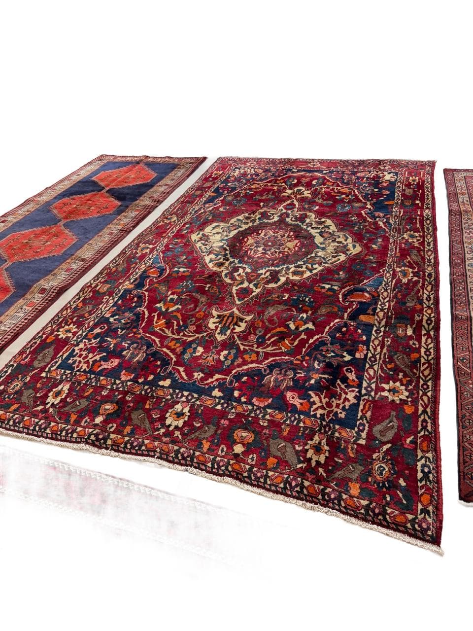 Rug Bahtiari, 300x200 cm, multicolor wool, Iran