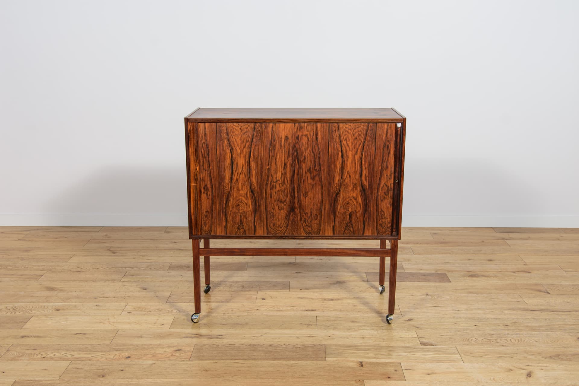 Bar cabinet, brown rosewood, Denmark, 1960s. - 224339