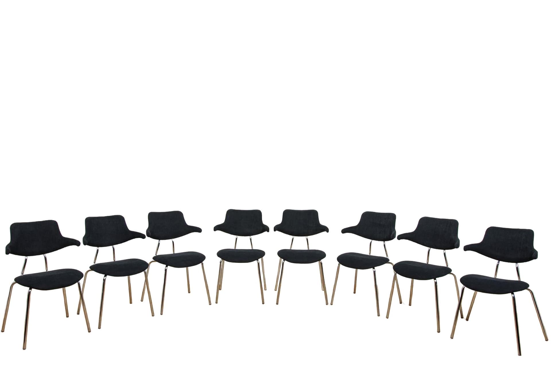 Komplet ośmiu krzeseł VL118, tkanina czarna, chrom, proj. V. Larsen, dla Vermund Larsen A/S, Dania, lata 60.