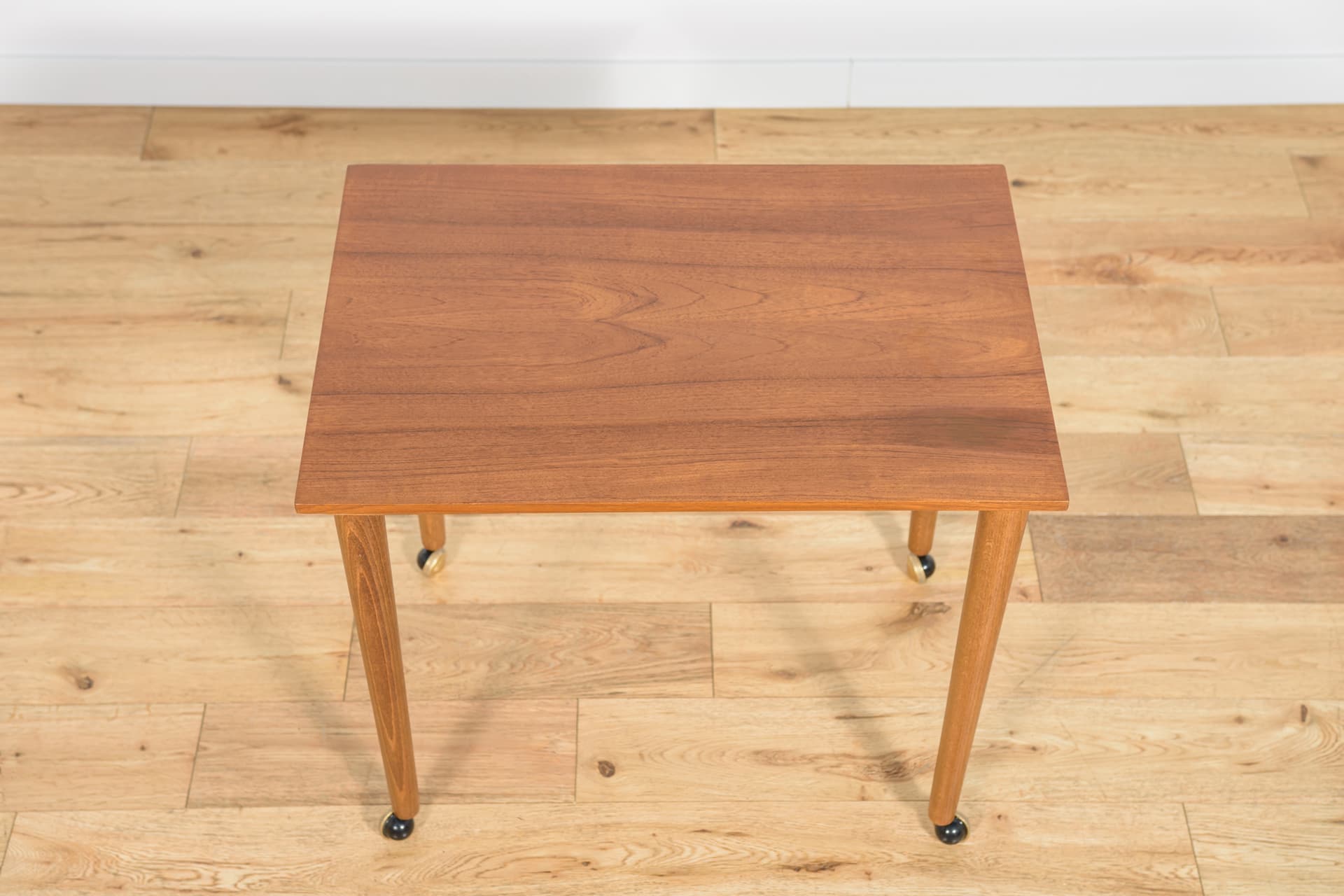 Komplet stolików gniazdowych, teak brązowy, buk, proj. P. Hundevad, Czechosłowacja, lata 60. - 224740