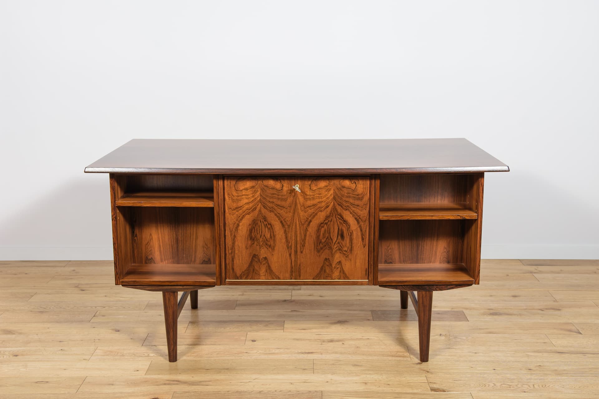 Biurko wolnostojące, palisander brązowy, Dania, lata 60. - 224782