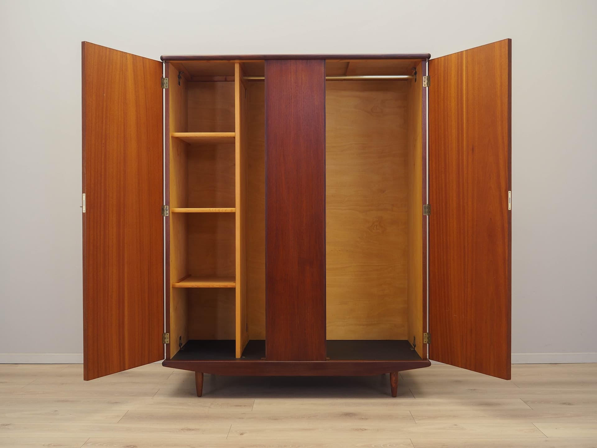 Szafa, teak brązowy, Dania, lata 60. - 224850