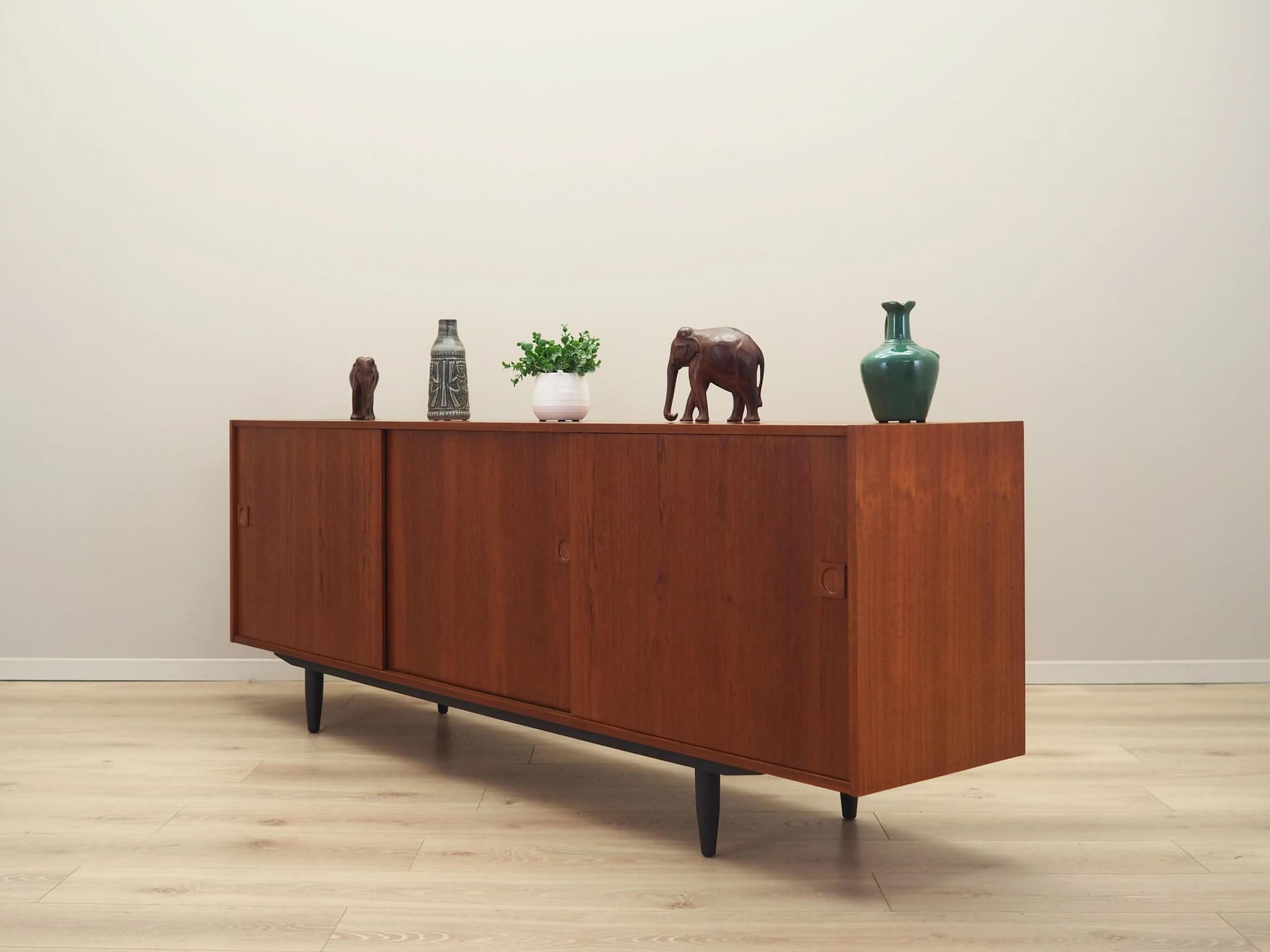Sideboard, teak brązowy, Dania, lata 70. - 16454