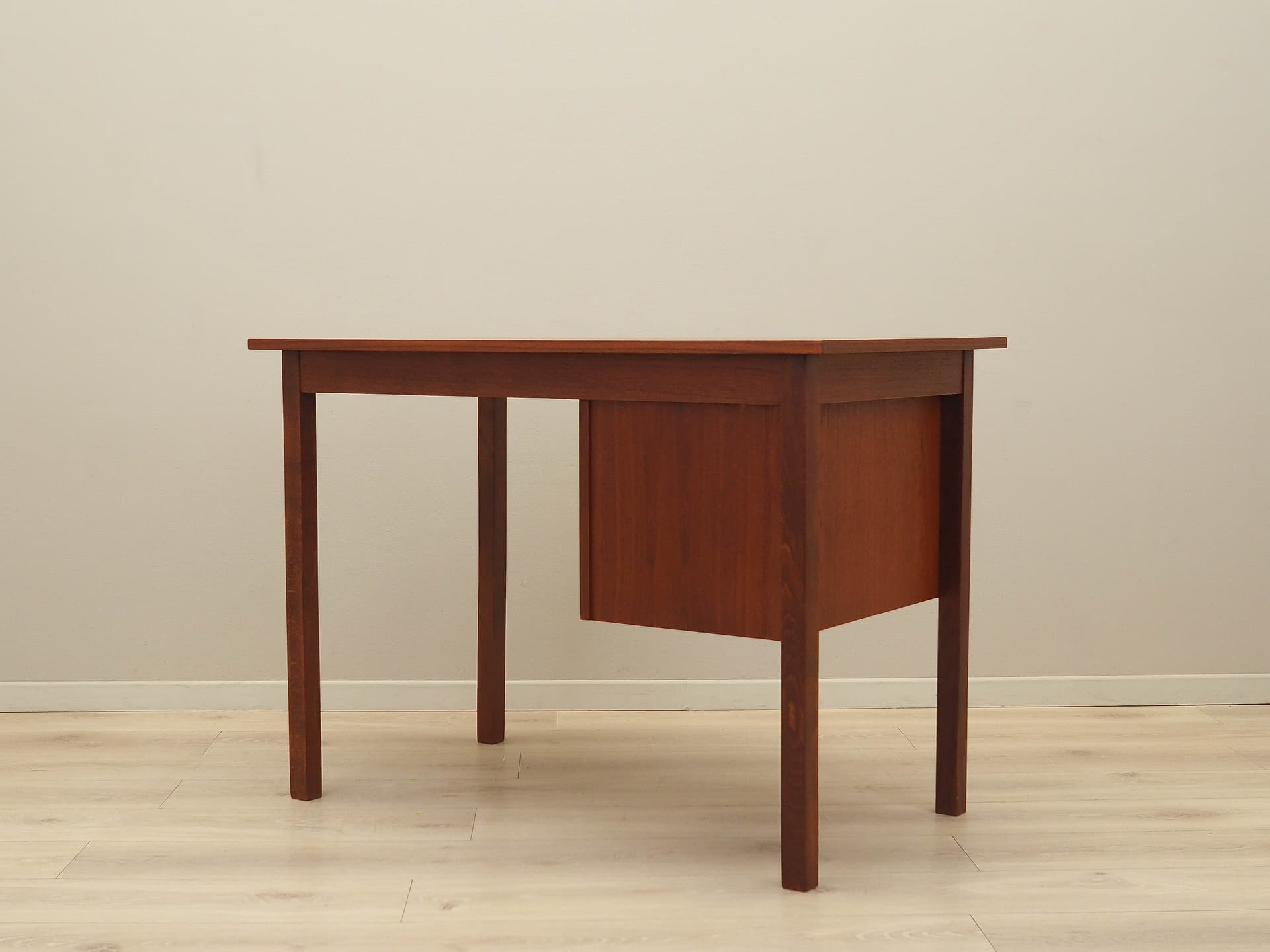 Desk, brown teak, Denmark, 1970s. - 225379