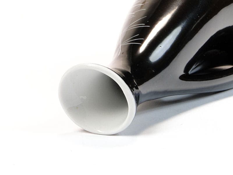 Wazon, porcelana czarna, proj. L. Pokornianka, Polska, lata 60. - 225447