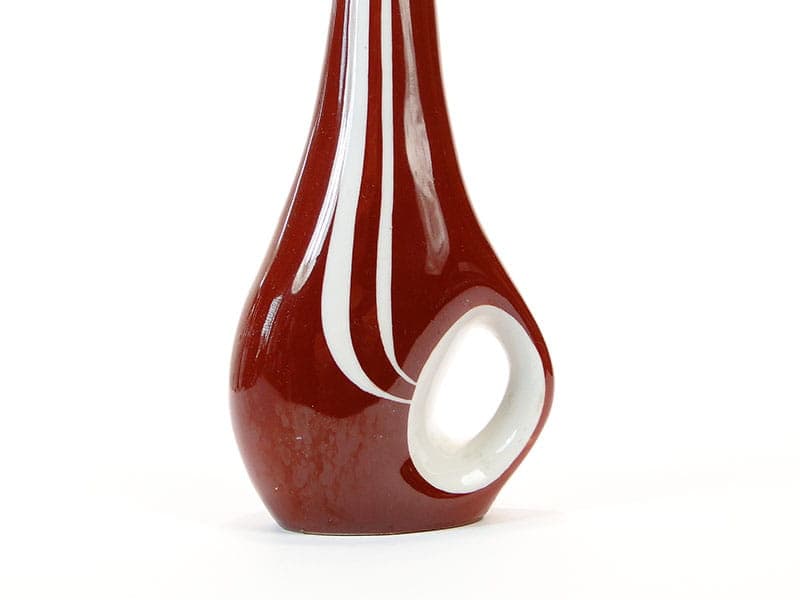 Vase, burgundy, porcelain, Ćmielów, Poland, 1960s. - 225463
