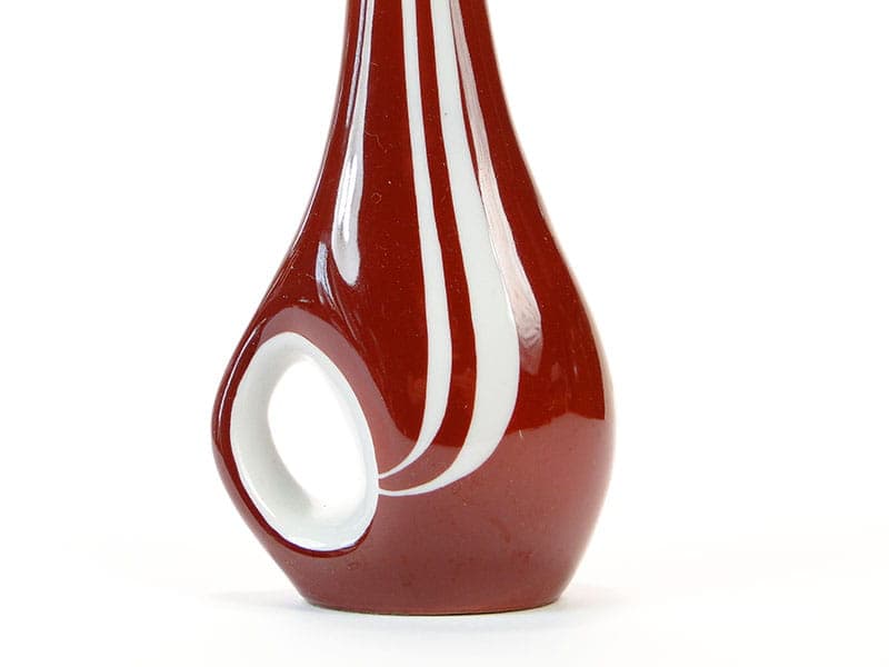 Vase, burgundy, porcelain, Ćmielów, Poland, 1960s. - 225464