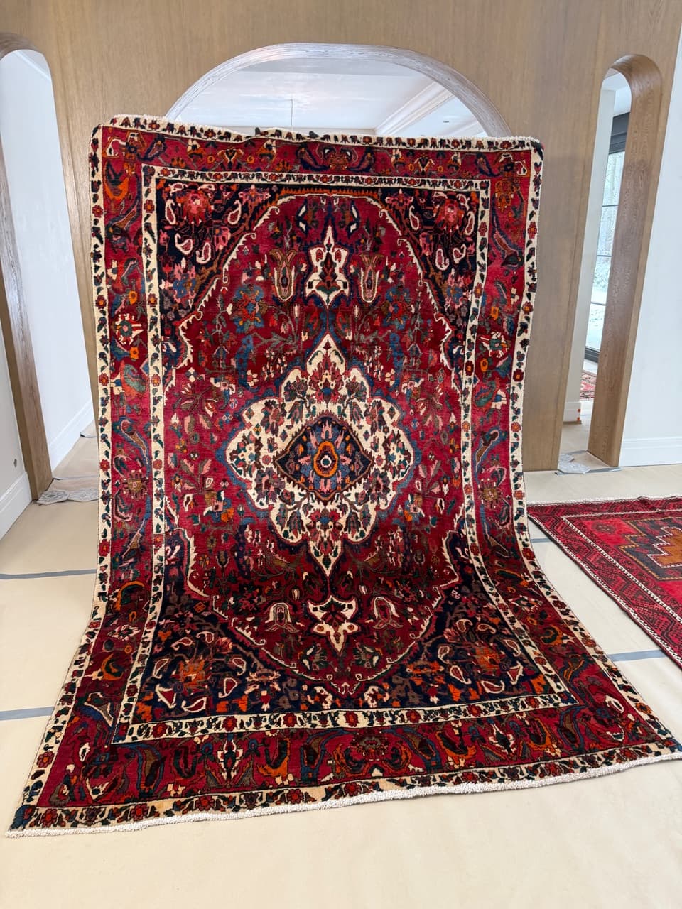 Rug Bahtiari 330x210 cm, multicolor wool, Iran - 225564