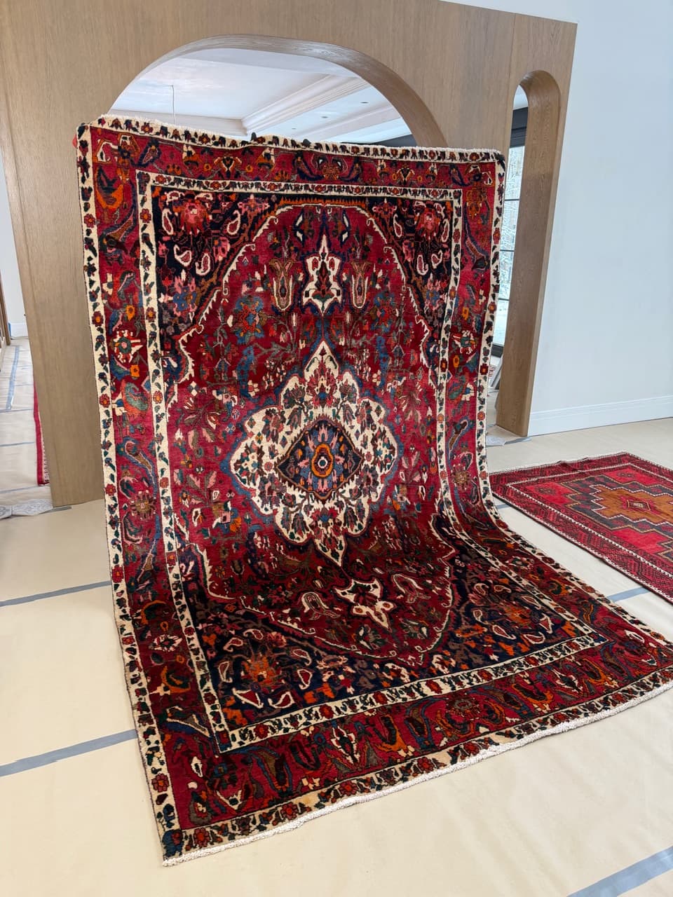 Rug Bahtiari 330x210 cm, multicolor wool, Iran - 225568