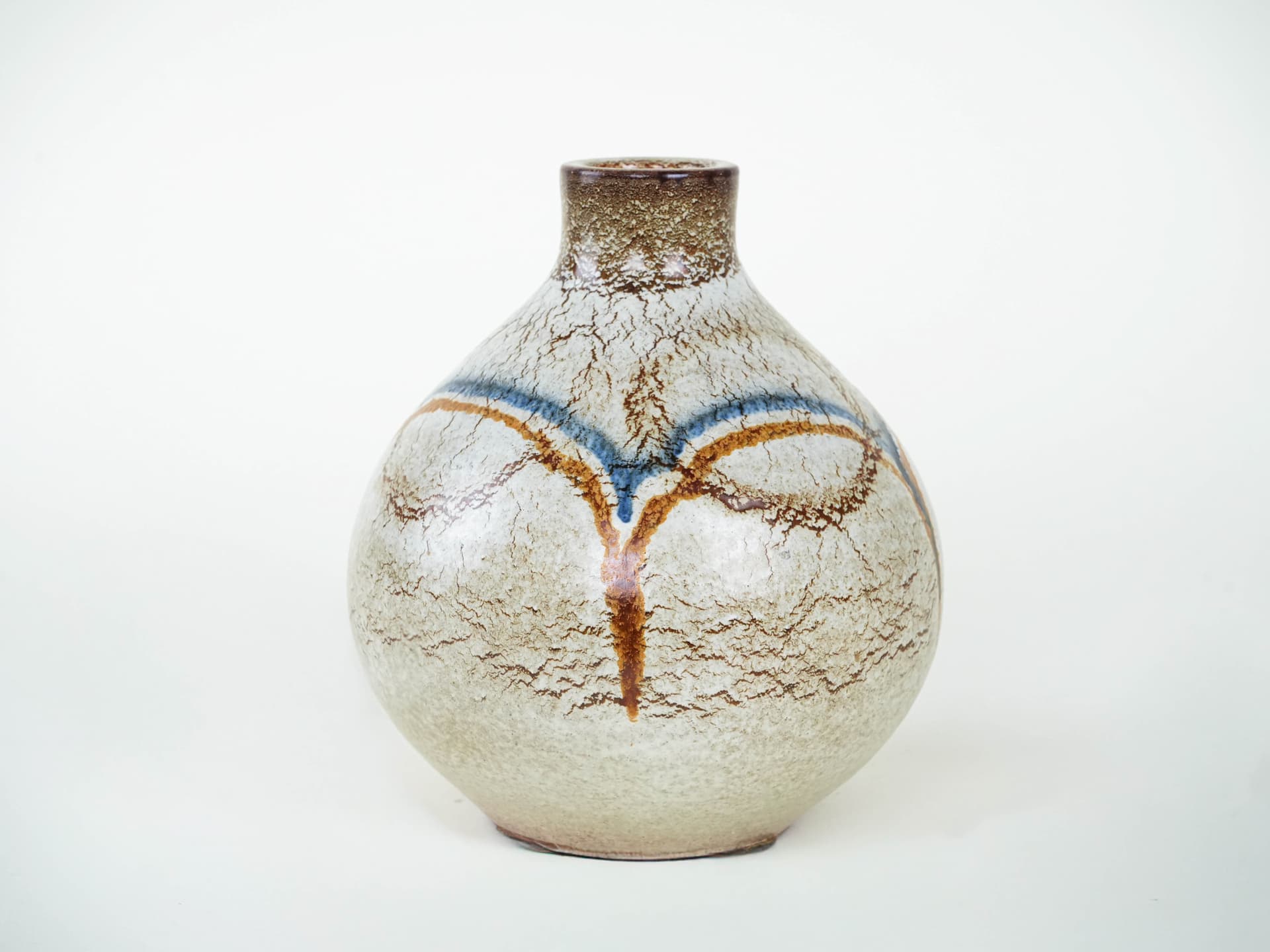 Vase, mid-century modern, beige, ceramics, Italy, 1960s. - 225831