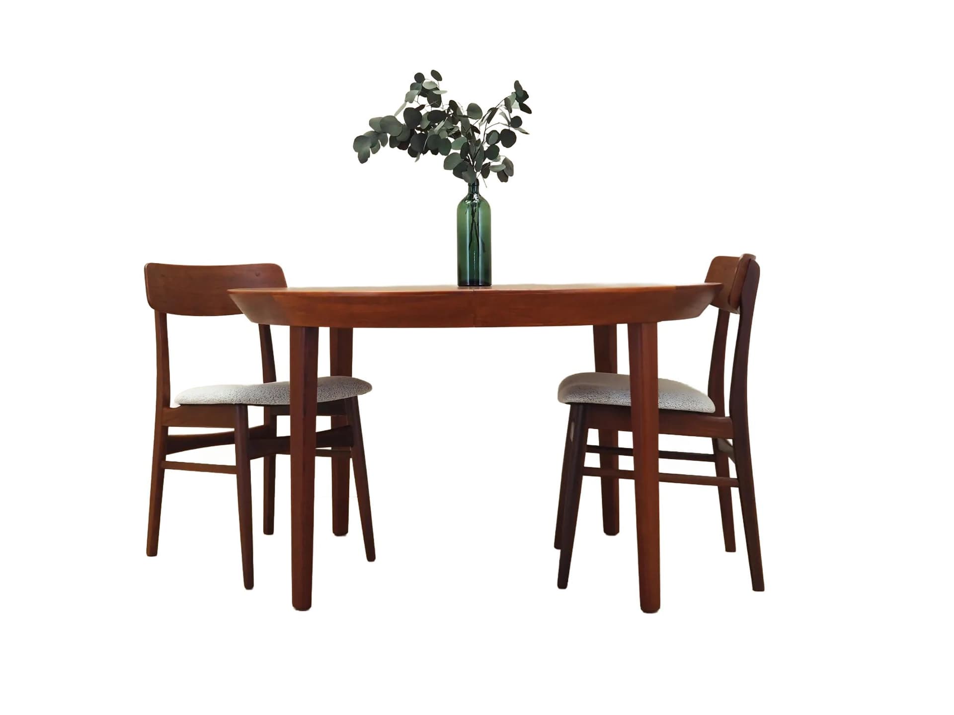 Round table, orange teak, by O. Hald, Gudme Møbelfabrik, Denmark, 1960s