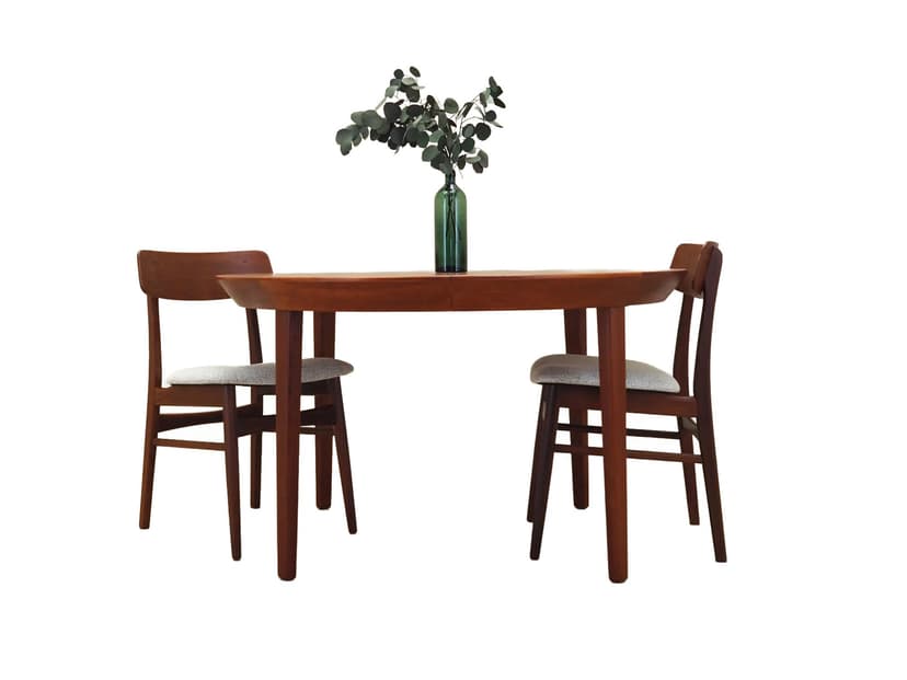 Stół okrągły, teak pomarańczowy, proj. O. Hald, Gudme Møbelfabrik, Dania, lata 60.