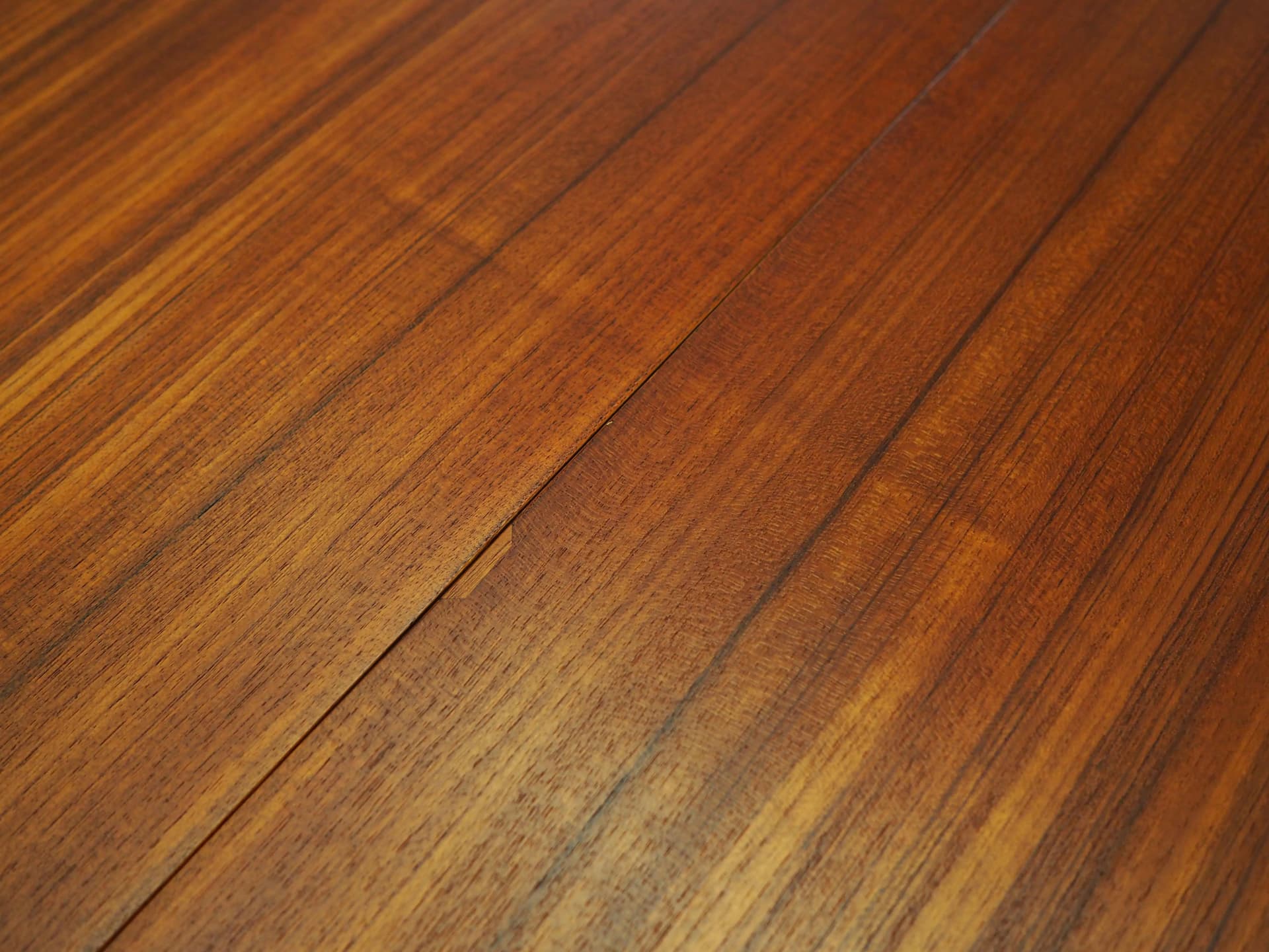 Round table, orange teak, by O. Hald, Gudme Møbelfabrik, Denmark, 1960s - 16563