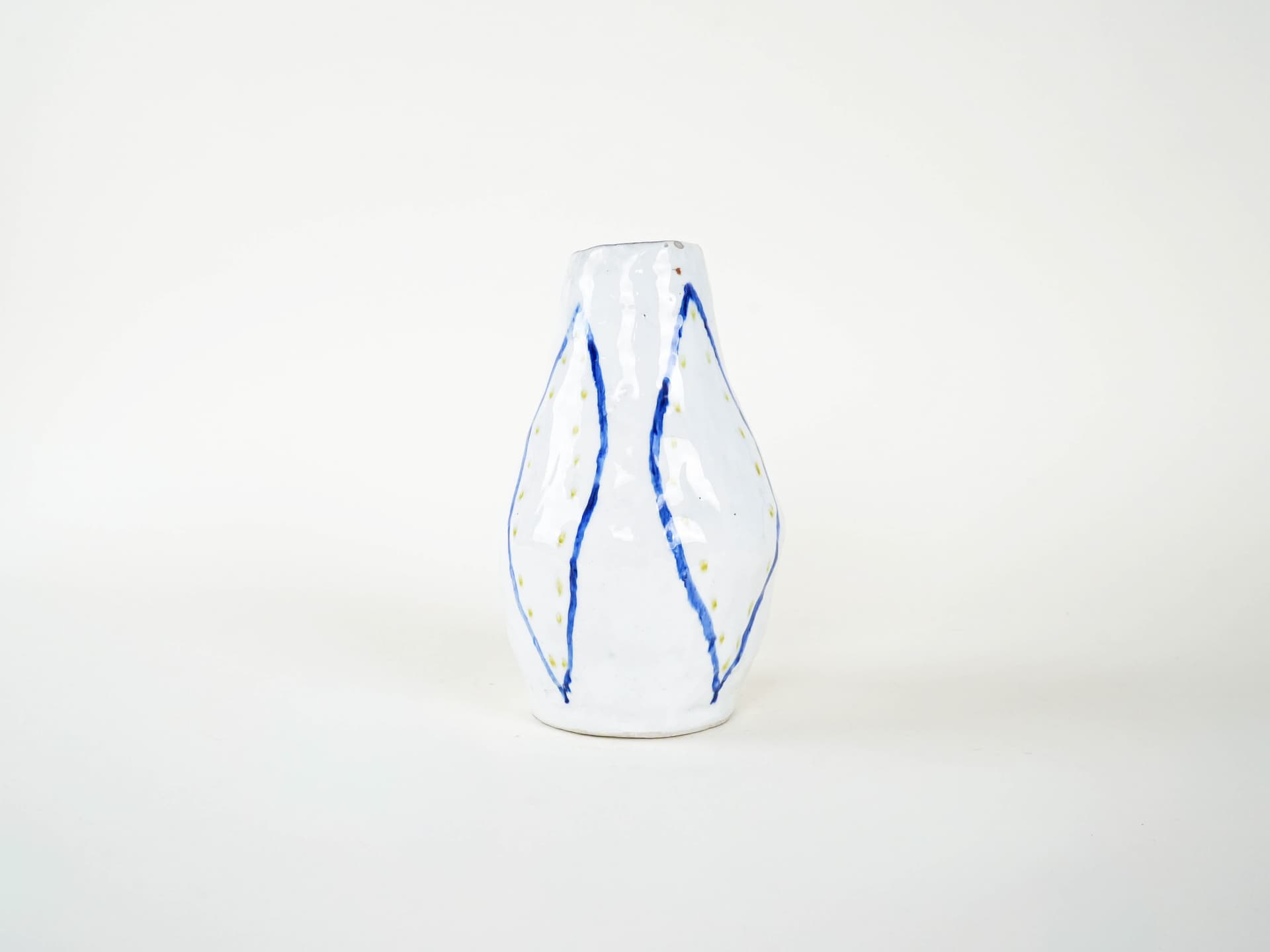 Vase, white ceramic, Italy, 1960s. - 225927