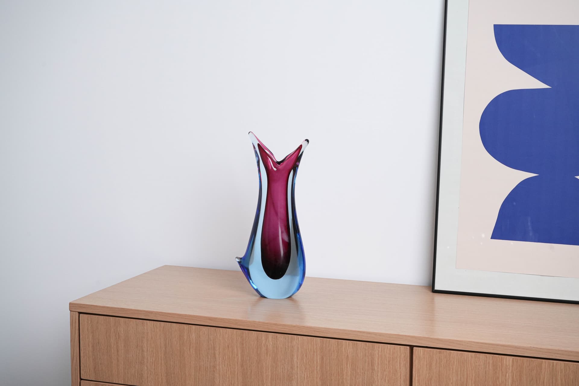 Vase Murano, fuchsia blue, glass, Italy, 1960s. - 225951