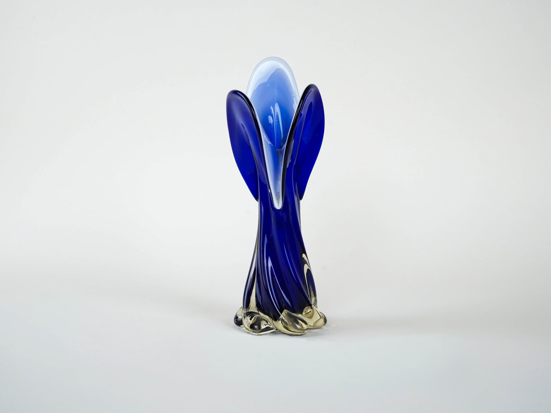 Vase Murano, blue glass, Italy, 1960s. - 225964