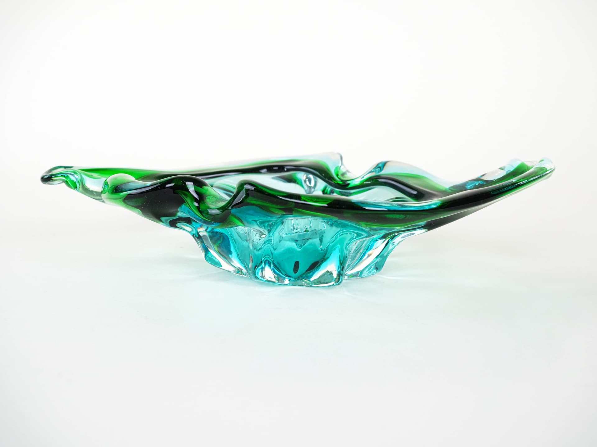 Centerpiece Murano, green glass, Italy, 1960s. - 226005